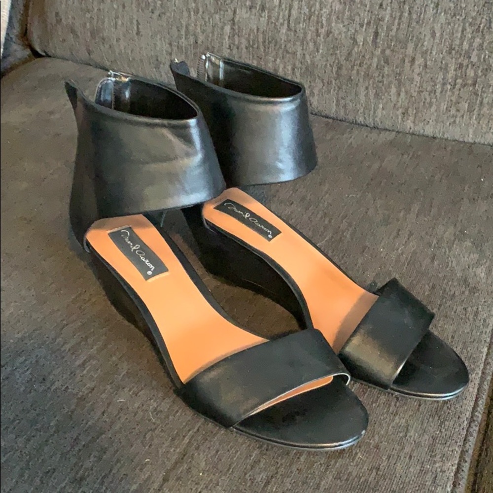 Black low wedge ankle sandals